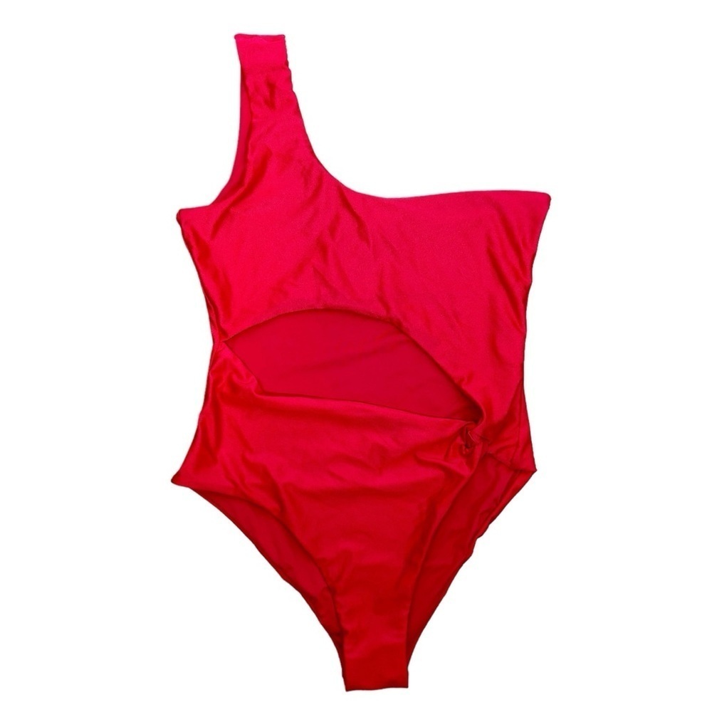 Baobab Nikka One Piece in Red Size S